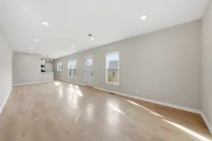 639 S 12th Ave, Maywood, IL 60153 - Photo 4