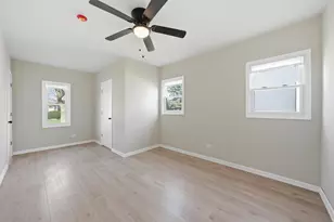 639 S 12th Ave, Maywood, IL 60153 - Photo 10