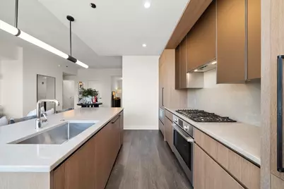 164 N Peoria Street #1705, Chicago, IL 60607 - Photo 18