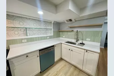 2112 N Sawyer Avenue #I, Chicago, IL 60647 - Photo 4