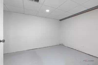 [Address not provided], Mundelein, IL 60060 - Photo 24