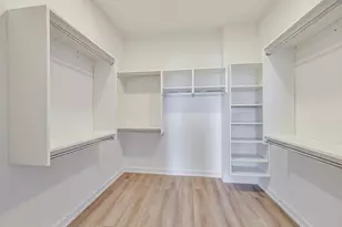 8025 Skokie Blvd, Skokie, IL 60077 - Photo 12