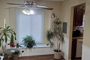 5 E Fernwood Dr, Bolingbrook, IL 60440 - Photo 4