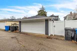 5628 N Karlov Ave, Chicago, IL 60646 - Photo 30