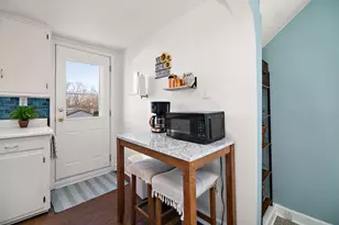 372 S Center Ave, Bradley, IL 60915 - Photo 12