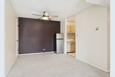 24A Kingery Quarter #202, Willowbrook, IL 60527 - Photo 6