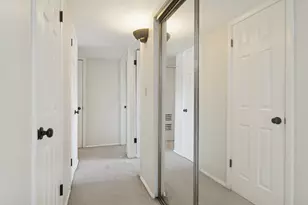 24a Kingery Quarter, Willowbrook, IL 60527 - Photo 10