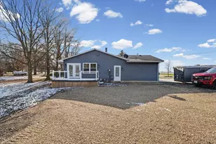 808 Spring Lake Rd, Mahomet, IL 61853 - Photo 32