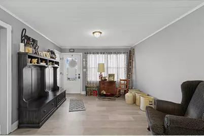 808 Spring Lake Road, Mahomet, IL 61853 - Photo 6