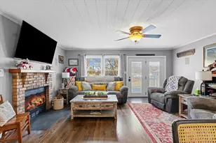 808 Spring Lake Rd, Mahomet, IL 61853 - Photo 16