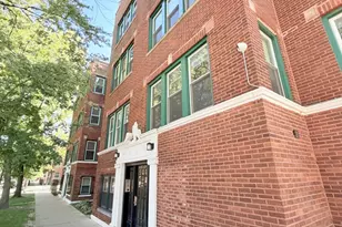3607 W Ainslie St, Chicago, IL 60625 - Photo 2