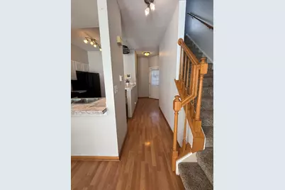 17817 W Salisbury Drive, Gurnee, IL 60031 - Photo 16