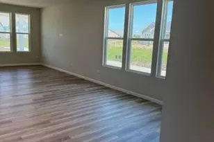 3302 Wildlight Rd, Aurora, IL 60503 - Photo 4