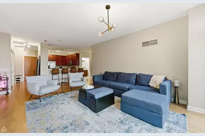 100 E 14th Street #1107, Chicago, IL 60605 - Photo 4