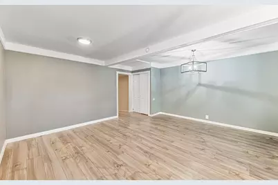 1S217 Valley Road, Lombard, IL 60148 - Photo 4