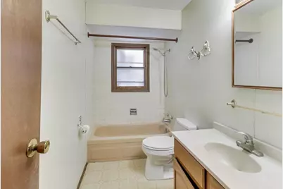 10 Pine Avenue, Lake Zurich, IL 60047 - Photo 24