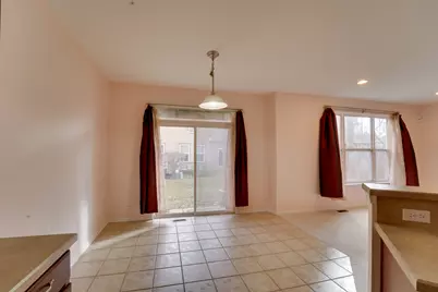 1838 N Crenshaw Circle #1838, Vernon Hills, IL 60061 - Photo 8