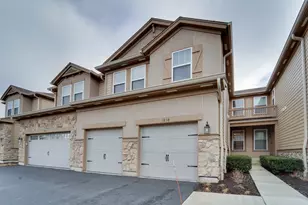 1838 N Crenshaw Circle, Vernon Hills, IL 60061 - Photo 1