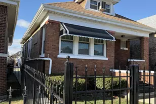 6226 S Francisco Ave, Chicago, IL 60629 - Photo 1