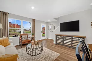 516 Adirondack Ct, Joliet, IL 60436 - Photo 2