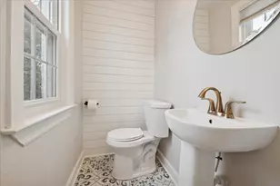 736 Ottawa Ave, Park Ridge, IL 60068 - Photo 12