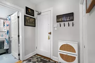 7641 N Eastlake Terrace, Chicago, IL 60626 - Photo 12