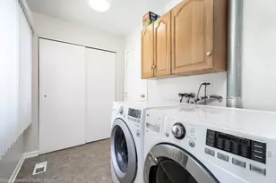 5615 Star Dr, Hanover Park, IL 60133 - Photo 14