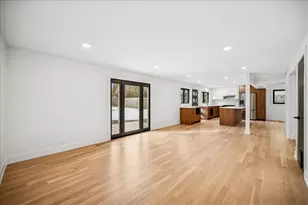 626 Barberry Rd, Highland Park, IL 60035 - Photo 8