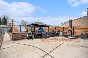 3733 S 57th Ave, Cicero, IL 60804 - Photo 24