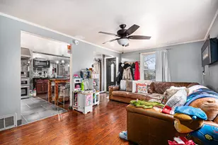 3733 S 57th Ave, Cicero, IL 60804 - Photo 6