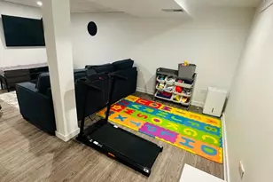 2062 Danbury Pl, Hoffman Estates, IL 60169 - Photo 28