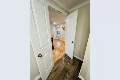 2062 Danbury Place, Hoffman Estates, IL 60169 - Photo 10