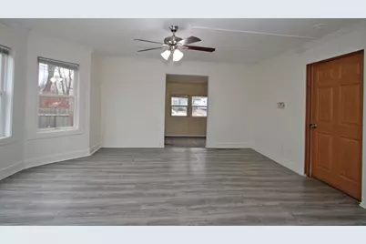 3013 Elim Avenue, Zion, IL 60099 - Photo 8