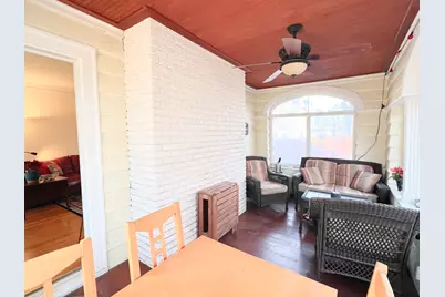 2037 Clinton Street, Rockford, IL 61103 - Photo 12