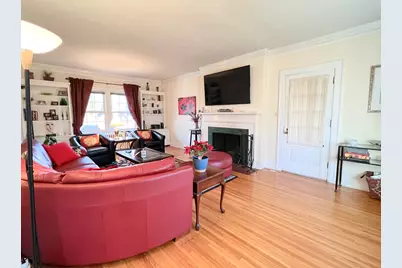 2037 Clinton Street, Rockford, IL 61103 - Photo 10