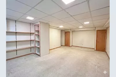 2037 Clinton Street, Rockford, IL 61103 - Photo 20