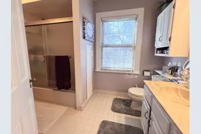 2037 Clinton Street, Rockford, IL 61103 - Photo 18