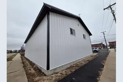 519 W Lincoln Avenue, Rochelle, IL 61068 - Photo 18