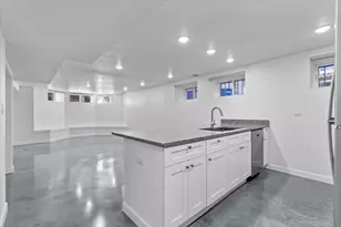 722 S Laflin St, Chicago, IL 60607 - Photo 8