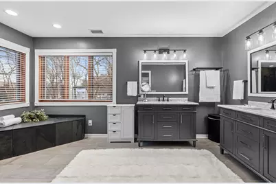 1005 Hilary Lane, Cary, IL 60013 - Photo 14