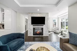 330 Brookside Ln, Glencoe, IL 60022 - Photo 10