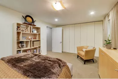 664 N Peoria Street #N, Chicago, IL 60642 - Photo 18