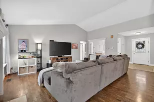 1412 Bar Harbour Rd, Aurora, IL 60504 - Photo 6