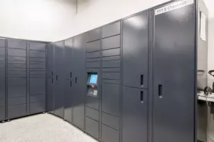 111 E Chestnut St, Chicago, IL 60611 - Photo 38