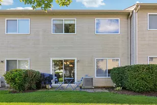 416 Jamestown Ct, Aurora, IL 60502 - Photo 22