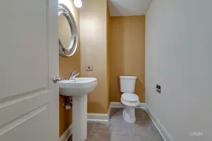 1 Itasca Pl, Itasca, IL 60143 - Photo 10