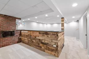 8818 Fairway Dr, Orland Park, IL 60462 - Photo 14