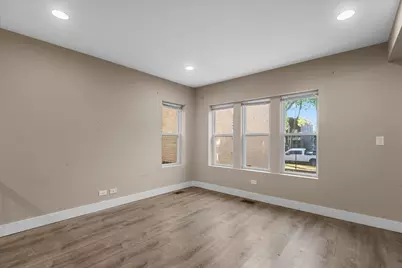 5731 N Washtenaw Avenue #1R, Chicago, IL 60659 - Photo 2