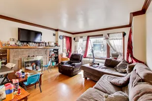 3738 N Richmond St, Chicago, IL 60618 - Photo 4