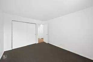 882 White Oak Ln, University Park, IL 60484 - Photo 12